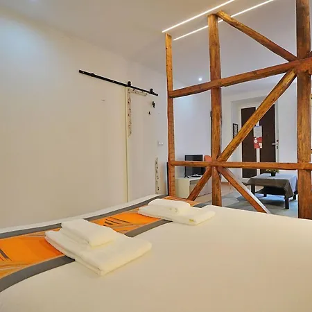 Mbird Lx Yard Апартаменты *