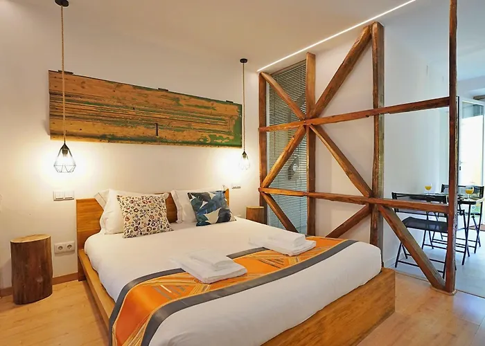 Mbird Lx Yard * Lisboa