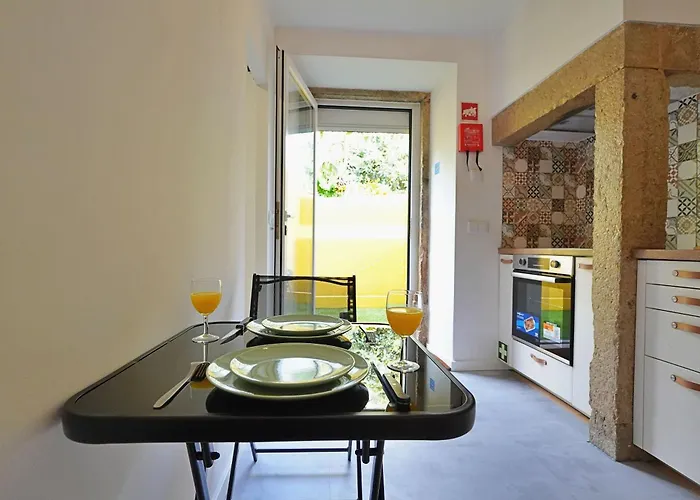 Mbird Lx Yard * Lisboa