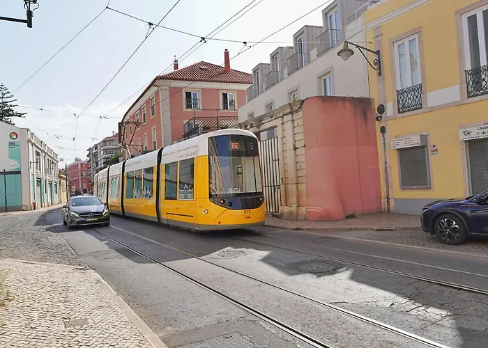 Mbird Lx Yard * Lisboa