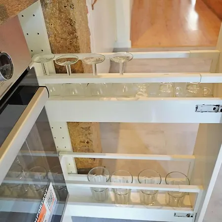 Mbird Lx Yard * Lisboa