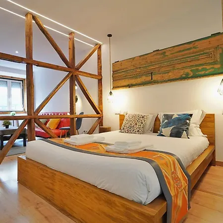 Apartment Mbird Lx Yard *