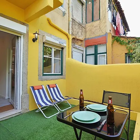 Mbird Lx Yard Apartamento *